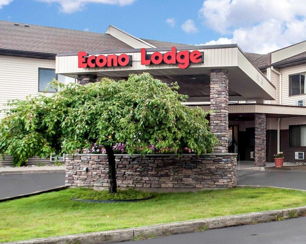 Hotel Econo Ithaca