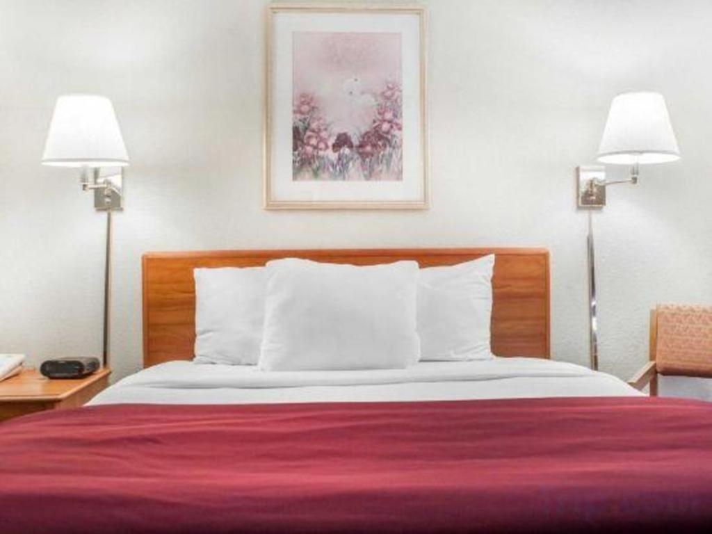 Hotel Econo